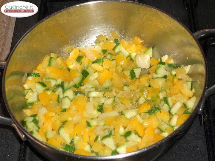 Sugo vegetariano con Peperoni, Porri e Zucchine preparazione 8